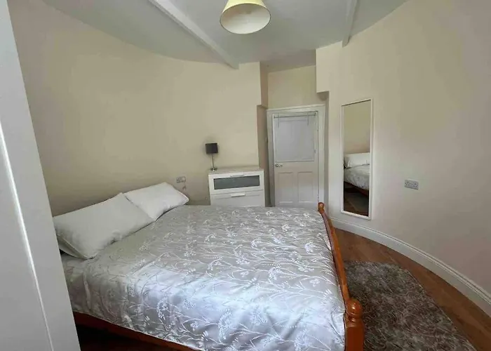 Beautiful An Hour's Drive From Four Irish Cities 度假居 *