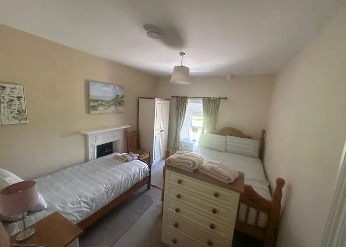 Beautiful An Hour's Drive From Four Irish Cities * Clonmel